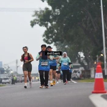 Runner Photo 8836505