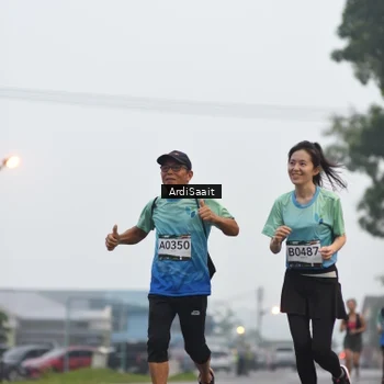 Runner Photo 8836518