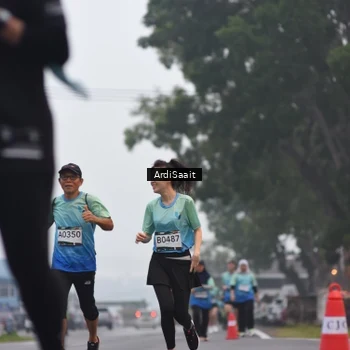 Runner Photo 8836532