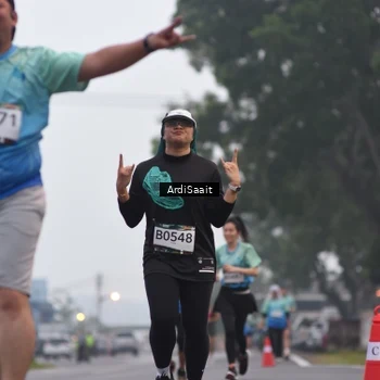 Runner Photo 8836550