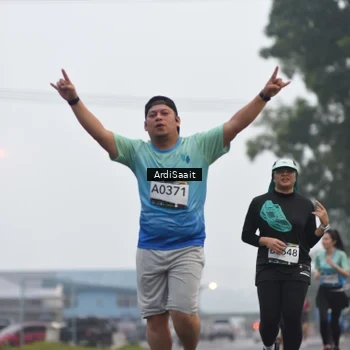 Runner Photo 8836564