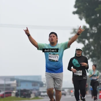 Runner Photo 8836586