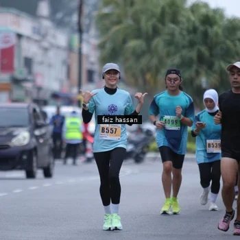 Runner Photo 8836590