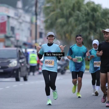 Runner Photo 8836603