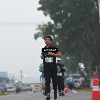 Runner Photo 8836659