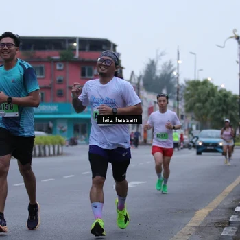 Runner Photo 8836661