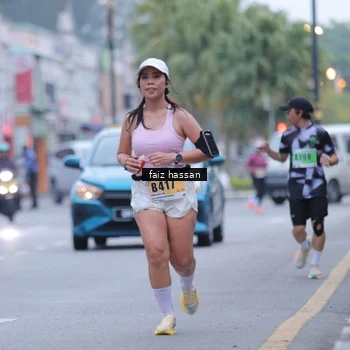 Runner Photo 8836668