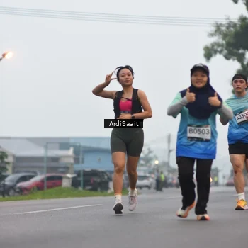 Runner Photo 8836674