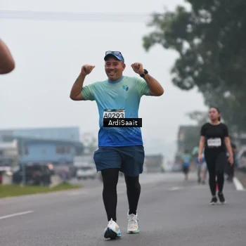 Runner Photo 8836705
