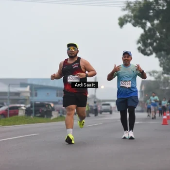 Runner Photo 8836745