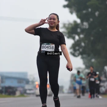 Runner Photo 8836752