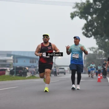 Runner Photo 8836775