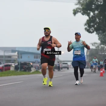 Runner Photo 8836793
