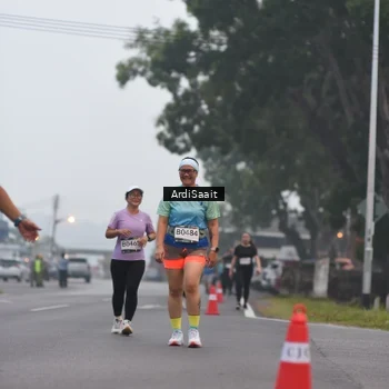Runner Photo 8836856
