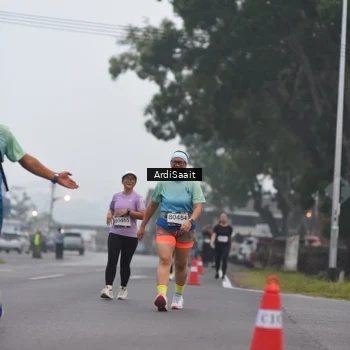Runner Photo 8836875