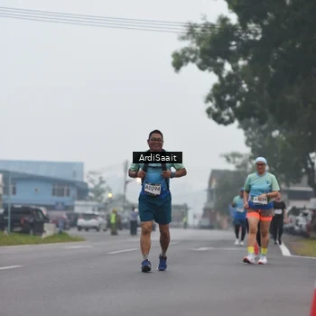 Runner Photo 8836928