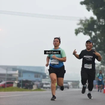 Runner Photo 8836996