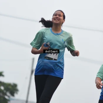 Runner Photo 8837078