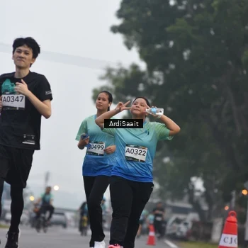 Runner Photo 8837089