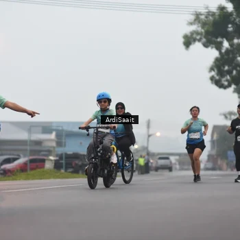 Runner Photo 8837095