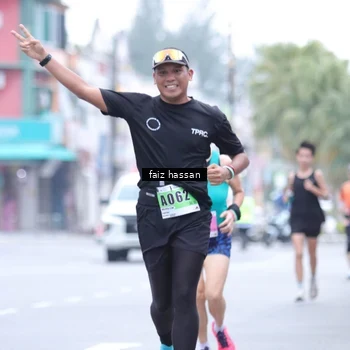 Runner Photo 8837124