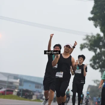 Runner Photo 8837151