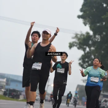 Runner Photo 8837155
