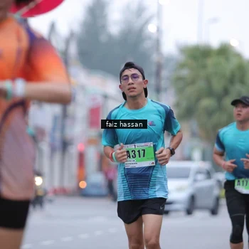 Runner Photo 8837159