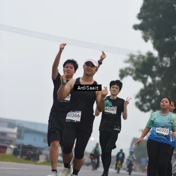 Runner Photo 8837169