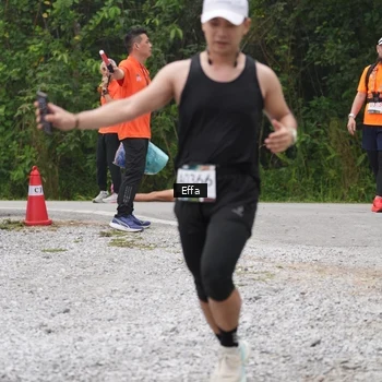 Runner Photo 8837178