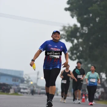 Runner Photo 8837249