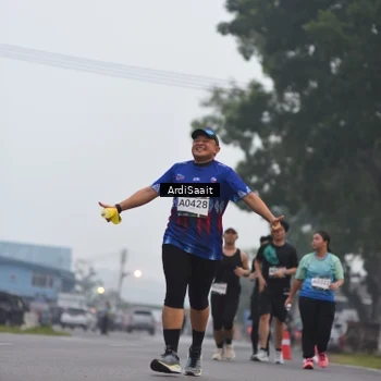Runner Photo 8837271