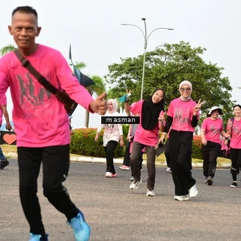 Runner Photo 8837273