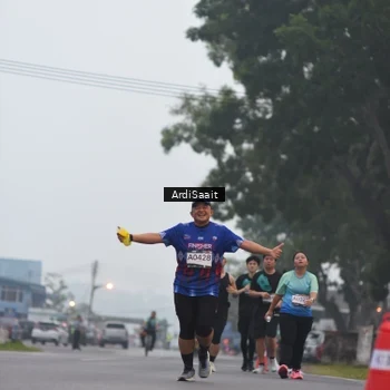 Runner Photo 8837300