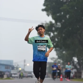 Runner Photo 8837305