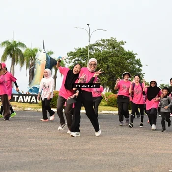 Runner Photo 8837333
