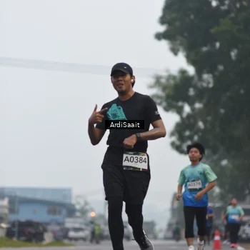 Runner Photo 8837341