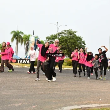 Runner Photo 8837342