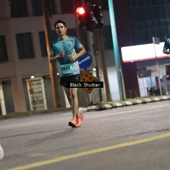 Runner Photo 8837370
