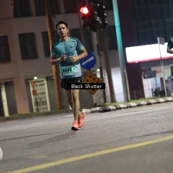 Runner Photo 8837372