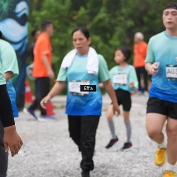 Runner Photo 8837373