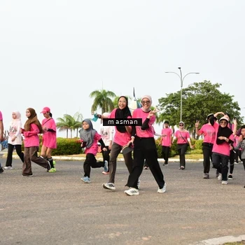 Runner Photo 8837378