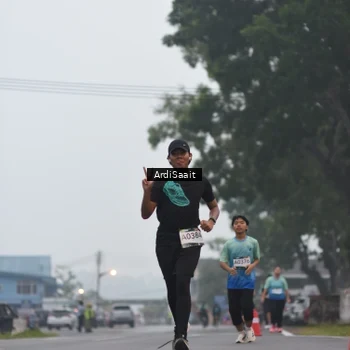 Runner Photo 8837392