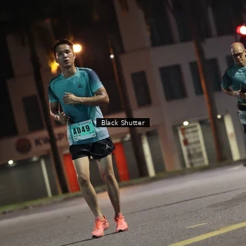 Runner Photo 8837412