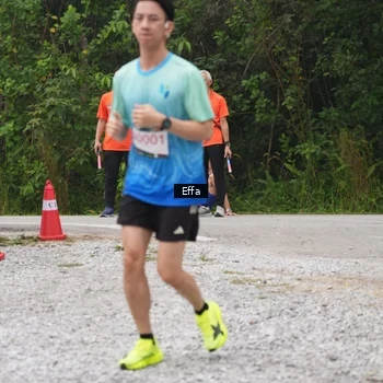 Runner Photo 8837418