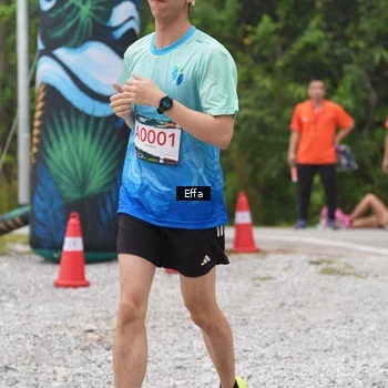 Runner Photo 8837426