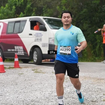 Runner Photo 8837466