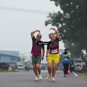 Runner Photo 8837479