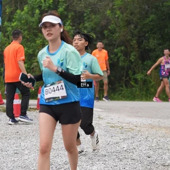 Runner Photo 8837492