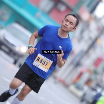 Runner Photo 8837495